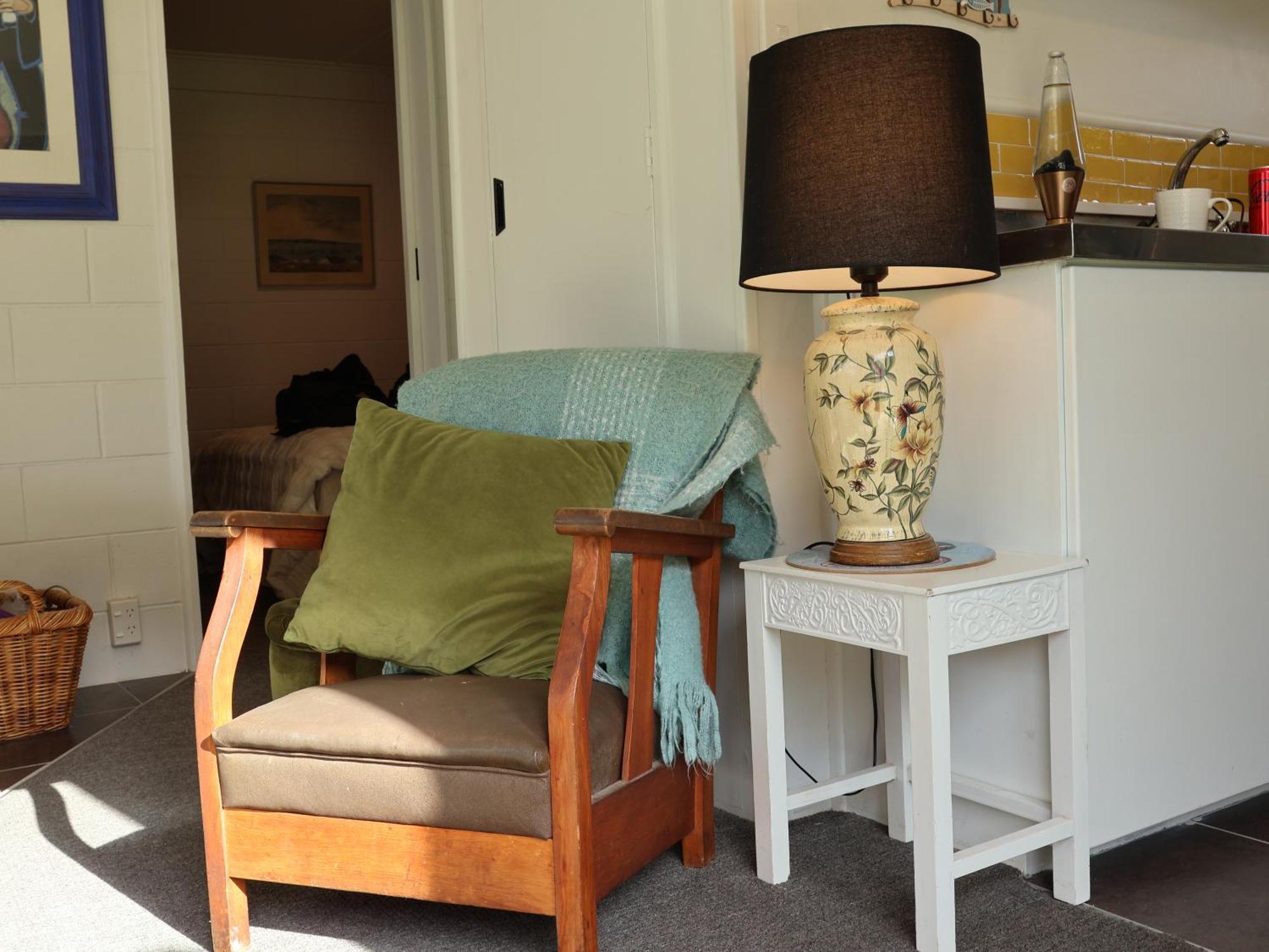Holiday home Bach On Waikawa 2 Bedroom *